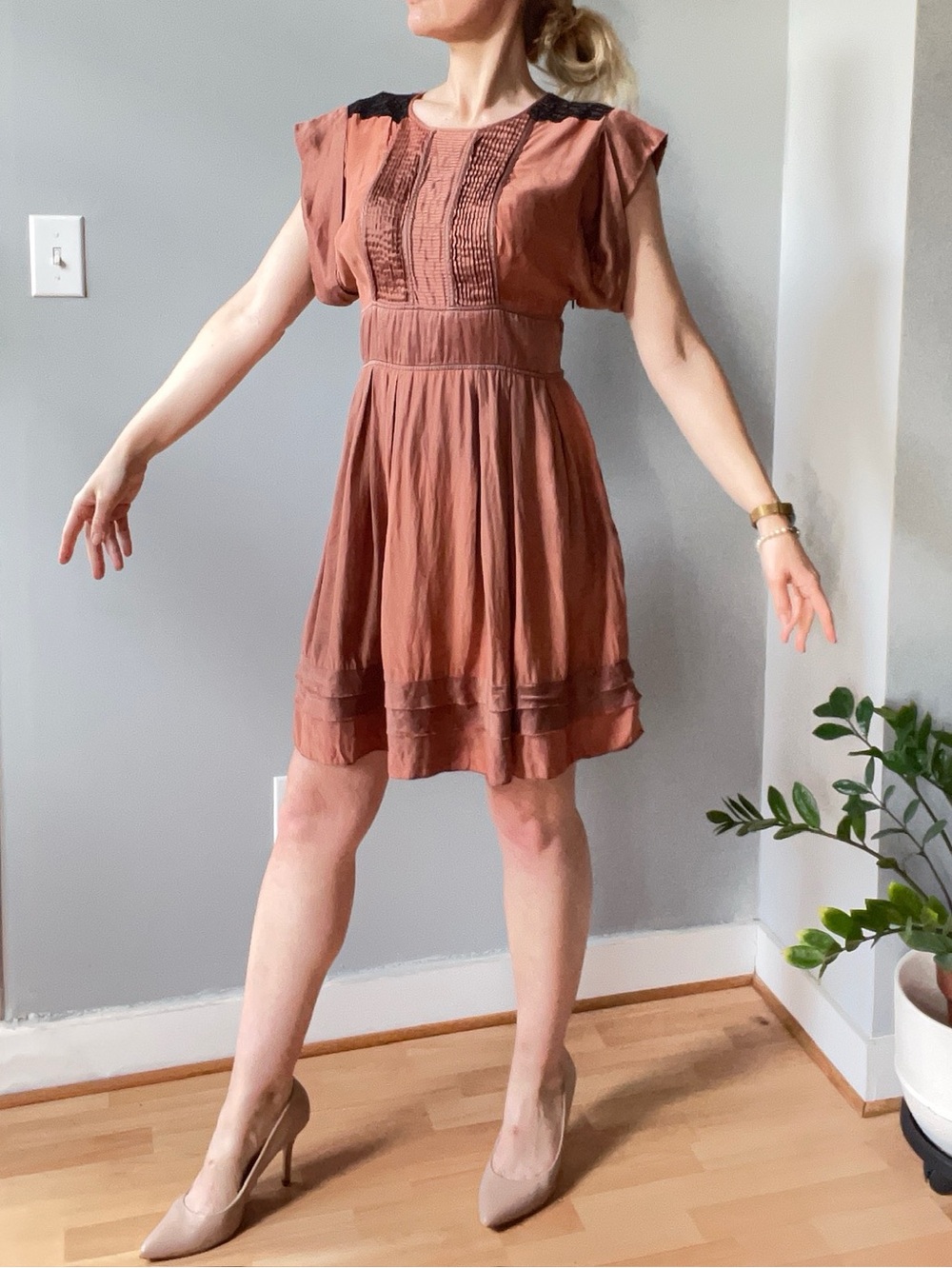 Rust Brown Short Sleeve Pleated Waist Silk Dress